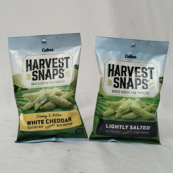 Harvest Snaps Green Pea Snack Crisps White Cheddar Slightly Salted 1.75-2.0 oz - Picture 1 of 11
